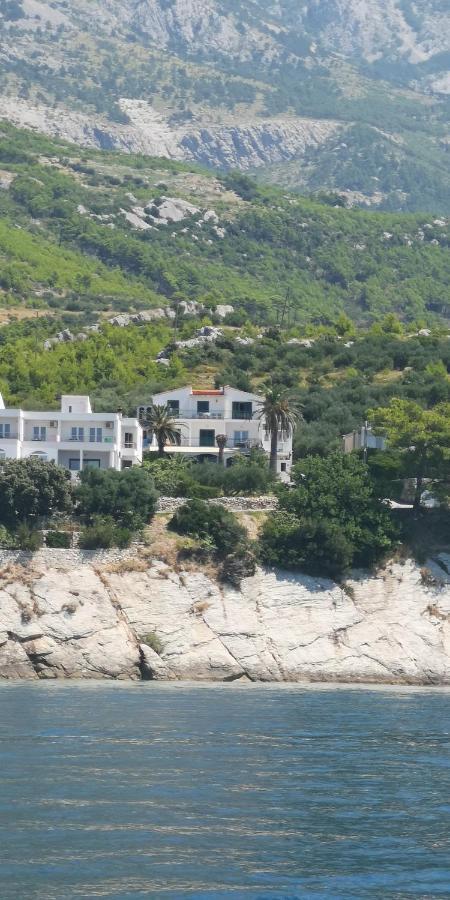 Apartments Tri Palme Baška Voda Exteriör bild
